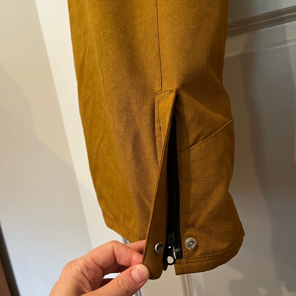 Volcom Men’s Snowboard Pants - Size L - Picture 6 of 10